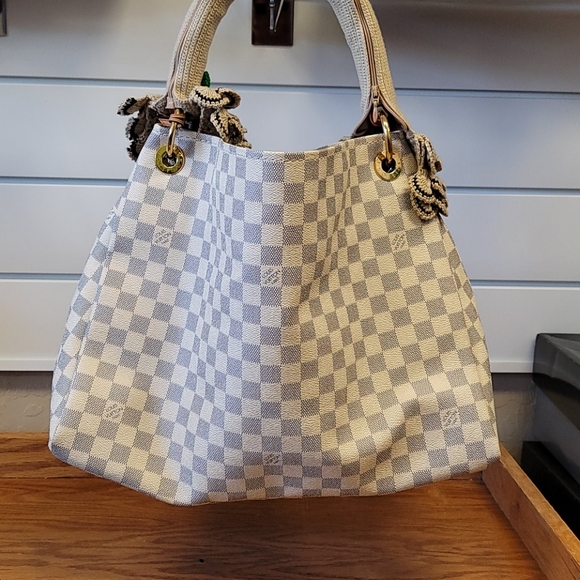 Luis Vuitton artsy MM(sold) - Picture 16 of 16